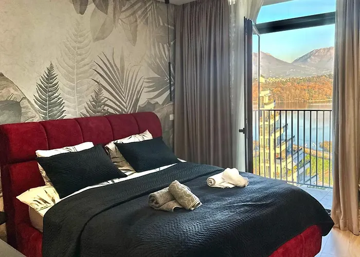 Lakescape - View Residences アパート